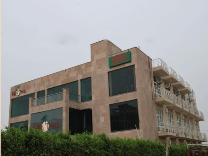 Treebo Palm Tree Palam Vihar Hotel Gurgaon Luaran gambar